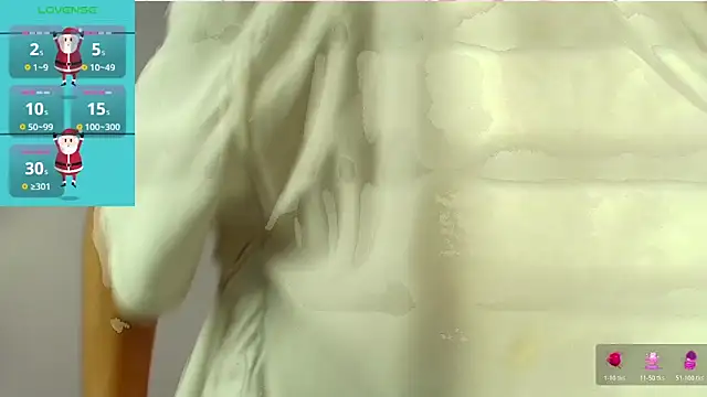 emycarver09 online show from January 12, 11:17 am