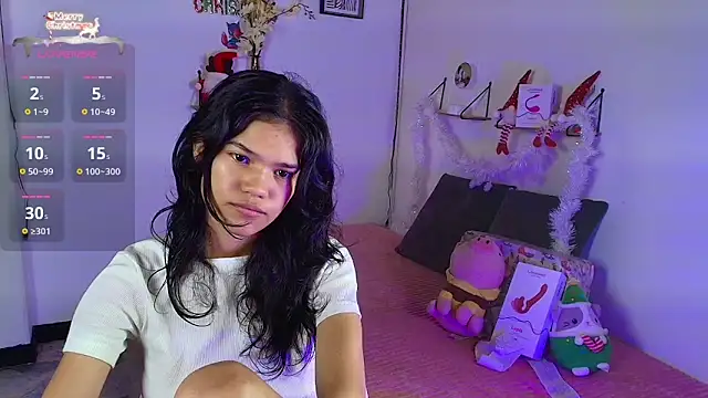 emycarver09 online show from November 8, 11:36 am