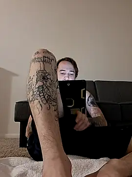 Snapshot of Mr_nightfall chatting on November 2, 3:11 am Mr nightfall online show from November 2, 3:11 am