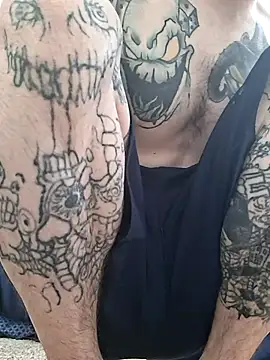 Snapshot of Mr_nightfall chatting on December 3, 6:51 pm Mr nightfall online show from December 3, 6:51 pm