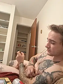 Snapshot of Mr_nightfall chatting on October 20, 4:47 am Mr nightfall online show from October 20, 4:47 am