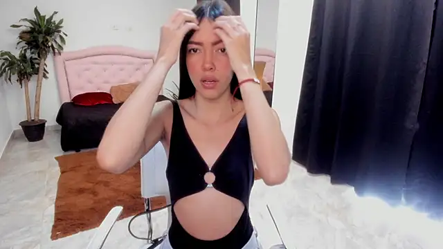 Snapshot of fox_valerie chatting on November 21, 2:27 pm fox valerie online show from November 21, 2:27 pm