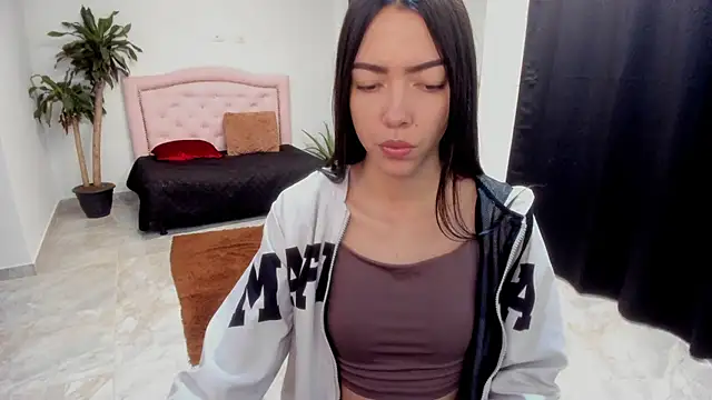 Snapshot of fox_valerie chatting on November 10, 1:16 pm fox valerie online show from November 10, 1:16 pm