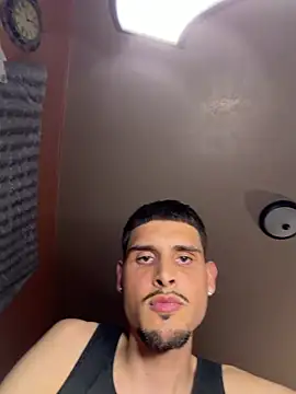 crazyblaze002 online show from April 8, 2:35 am