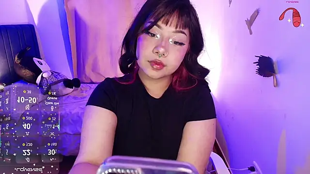 Snapshot of annie-russel chatting on November 7, 7:46 am annie-russel online show from November 7, 7:46 am