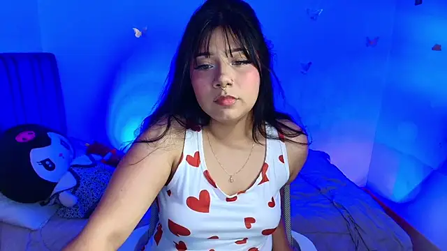 annie-russel online show from March 21, 3:19 am