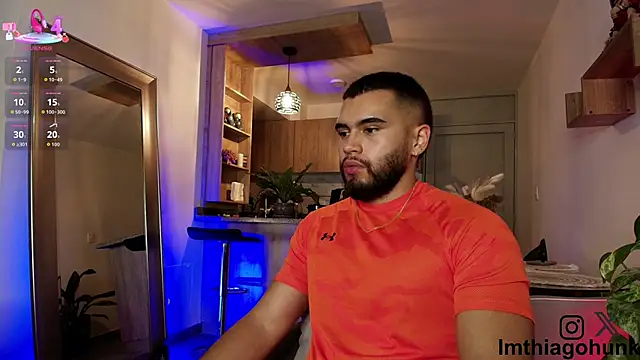 Snapshot of ThiagoHunk chatting on October 4, 3:52 am ThiagoHunk online show from October 4, 3:52 am