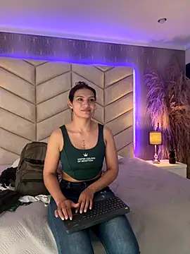 samiradoll online show from September 27, 2:45 pm