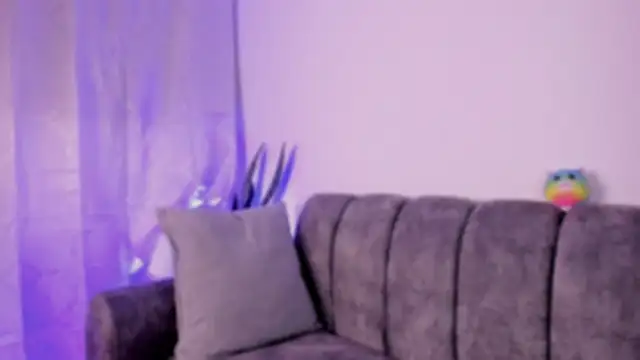 samiradoll online show from March 24, 4:01 am