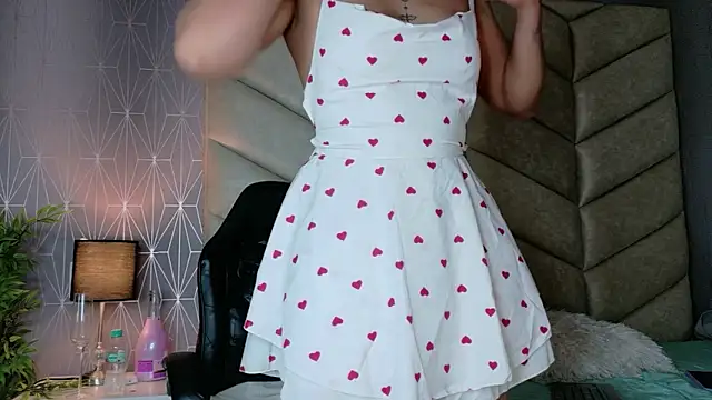 samiradoll online show from February 15, 5:08 am