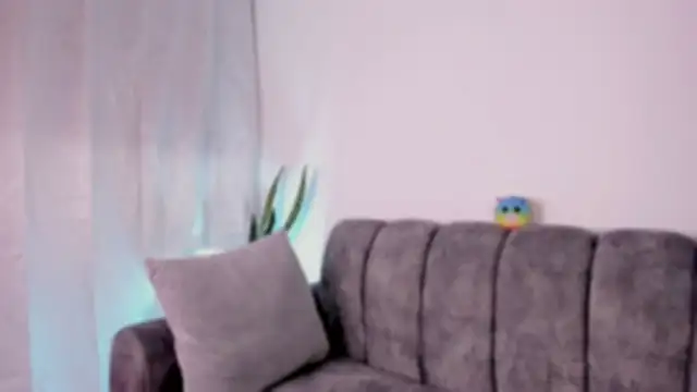 samiradoll online show from March 23, 3:28 am