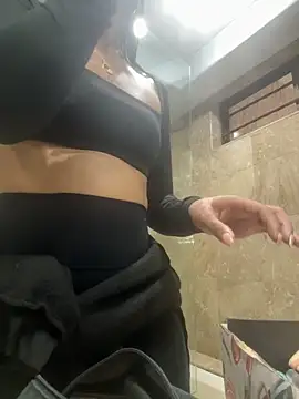 samiradoll online show from November 13, 9:08 pm