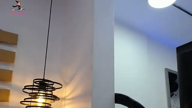 ArianaSantana online show from October 31, 1:08 pm