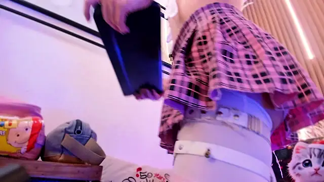 ArianaSantana online show from December 18, 12:53 pm