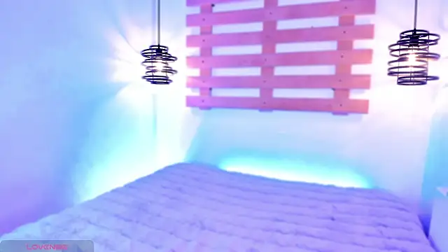 ArianaSantana online show from September 11, 12:49 pm