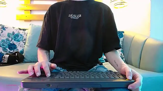 ArianaSantana online show from October 5, 12:51 pm