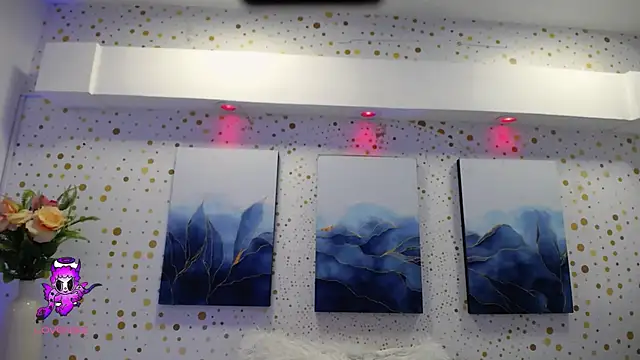 ArianaSantana online show from November 8, 12:31 pm