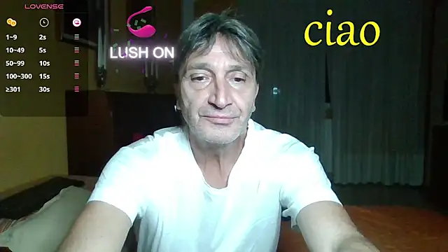 Snapshot of lattediyak chatting on October 21, 11:48 pm lattediyak online show from October 21, 11:48 pm