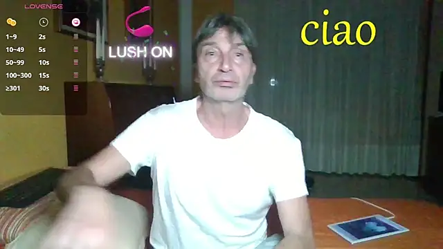 Snapshot of lattediyak chatting on October 23, 12:20 am lattediyak online show from October 23, 12:20 am