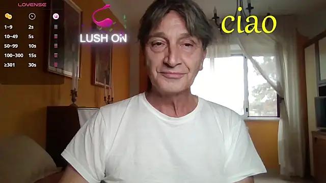 Snapshot of lattediyak chatting on October 29, 1:10 pm lattediyak online show from October 29, 1:10 pm