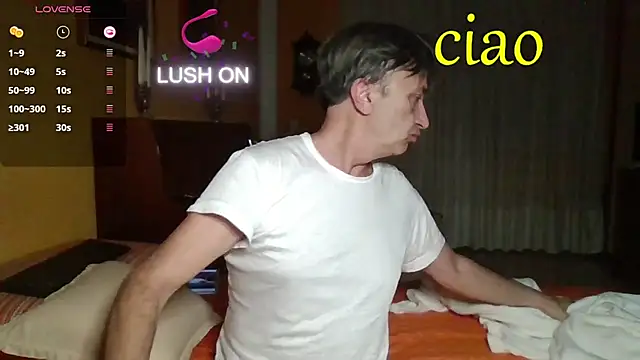 Snapshot of lattediyak chatting on October 24, 12:20 am lattediyak online show from October 24, 12:20 am