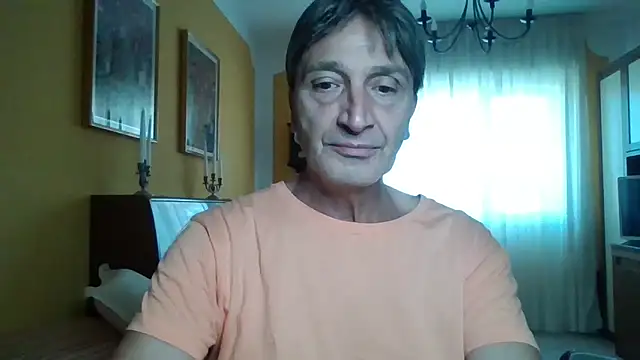 lattediyak online show from October 7, 1:01 pm