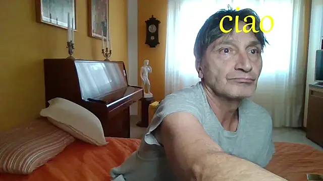 Snapshot of lattediyak chatting on October 27, 12:50 pm lattediyak online show from October 27, 12:50 pm