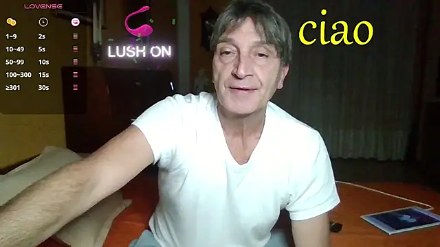 Snapshot of lattediyak chatting on November 3, 11:41 pm lattediyak online show from November 3, 11:41 pm