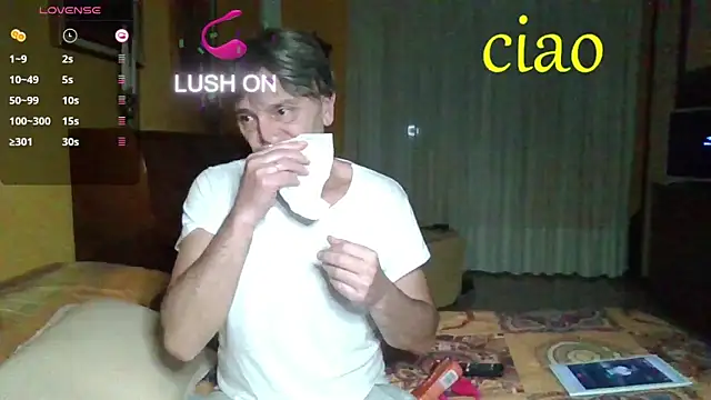 Snapshot of lattediyak chatting on November 27, 12:44 am lattediyak online show from November 27, 12:44 am