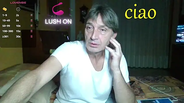 Snapshot of lattediyak chatting on November 22, 11:25 pm lattediyak online show from November 22, 11:25 pm