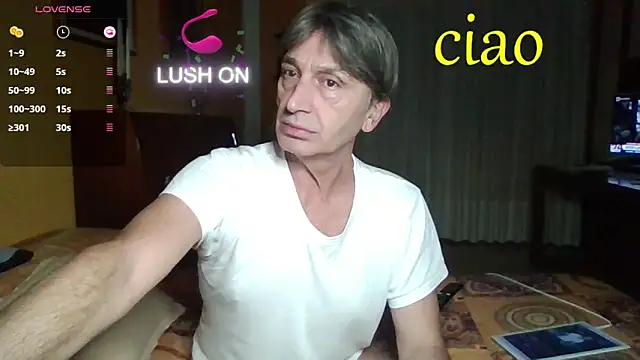 Snapshot of lattediyak chatting on November 25, 12:55 am lattediyak online show from November 25, 12:55 am