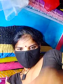 Snapshot of Rashili_jaan chatting on October 5, 3:36 pm Rashili jaan online show from October 5, 3:36 pm