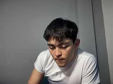 ivy xo online show from September 9, 4:11 am