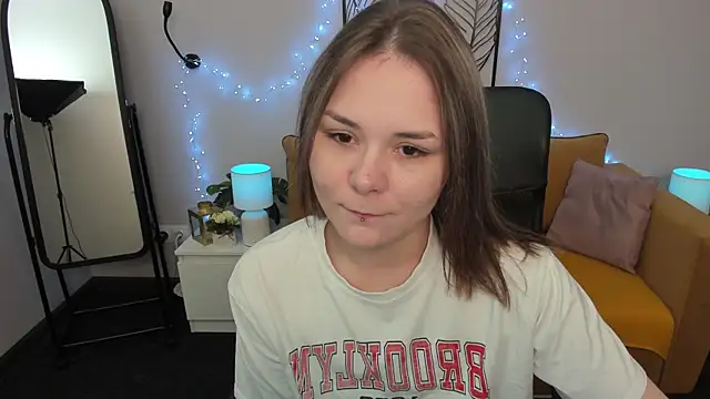 Sophi gi online show from September 14, 3:07 am