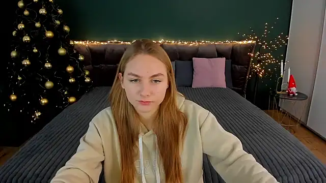 MilaAddams online show from December 23, 6:45 am