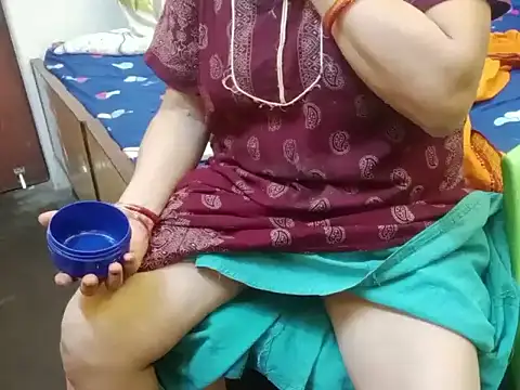 manustripjob online show from June 12, 6:38 pm