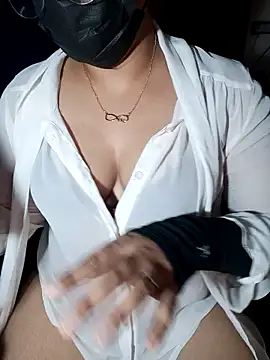 Sexy Anshika online show from July 17, 9:17 am