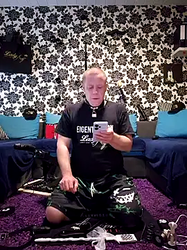 Sklave-Sille online show from September 11, 9:20 am