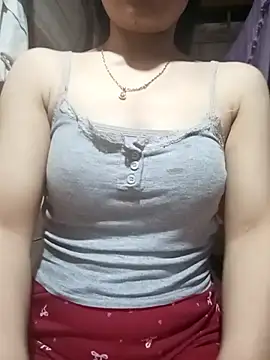 LucyyLy online show from April 1, 11:23 pm