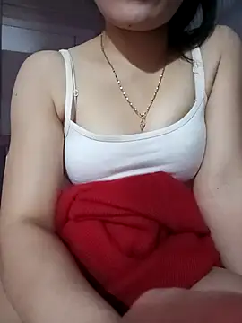 LucyyLy online show from December 17, 10:42 am