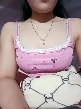 LucyyLy online show from March 13, 11:48 am