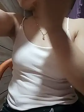 LucyyLy online show from May 24, 12:05 pm