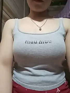 LucyyLy online show from June 2, 12:38 pm