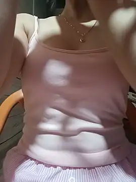 LucyyLy online show from August 5, 11:48 am