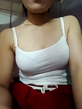 Snapshot of LucyyLy chatting on October 28, 12:22 am LucyyLy online show from October 28, 12:22 am