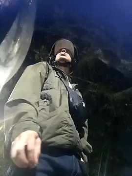 DebutingPathway online show from February 11, 9:31 am