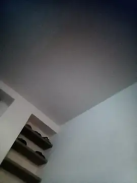 DebutingPathway online show from January 8, 9:59 am