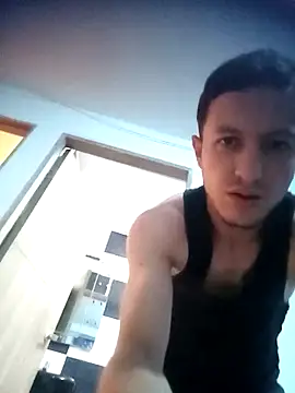 DebutingPathway online show from November 20, 7:47 pm