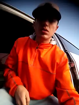 DebutingPathway online show from October 24, 10:36 am