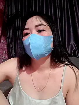 Snapshot of ChunkyLy chatting on September 16, 7:42 am ChunkyLy online show from September 16, 7:42 am